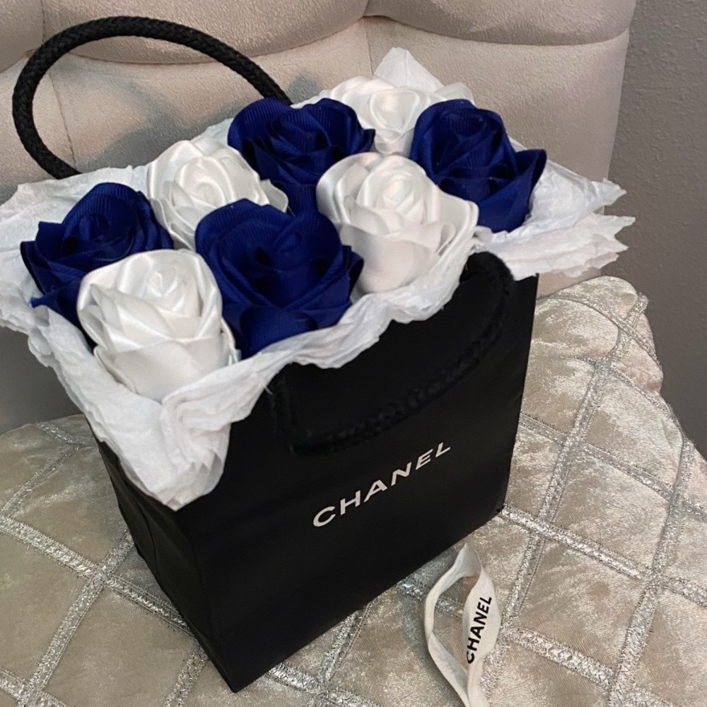 Eternal Rose Gift Bag (Chanel)